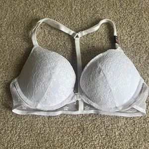 Victoria’s Secret T-Back White Lace Push-Up Bra